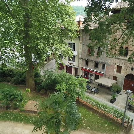 Apartment Coeur Historique T3 Dans Batisse Xveme *