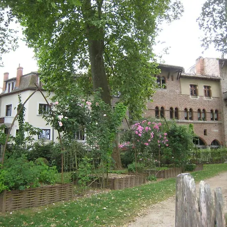 Apartment Coeur Historique T3 Dans Batisse Xveme Cahors